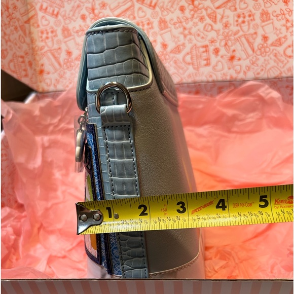 Vendula London Posh Paws Spa Flap crossbody and zipper wallet - Picture 13 of 16